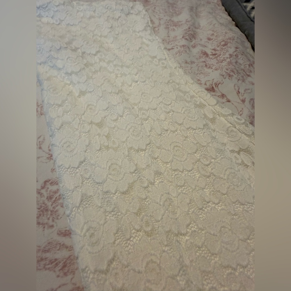 Tiger Mist White Lace Maxi Dress - Picture 3 of 3